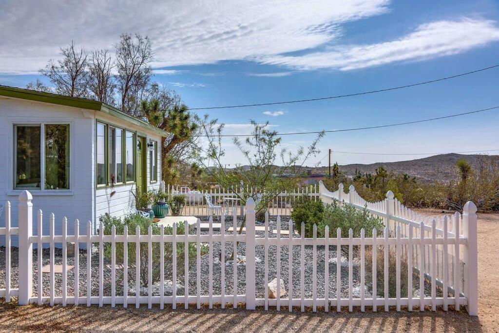 Jt Cottage Yucca Valley Eksteriør billede